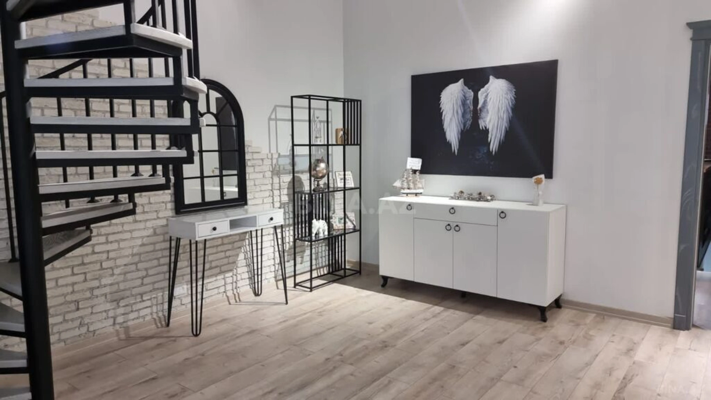 Satılır 7 otaqlı həyət evi 420 m²