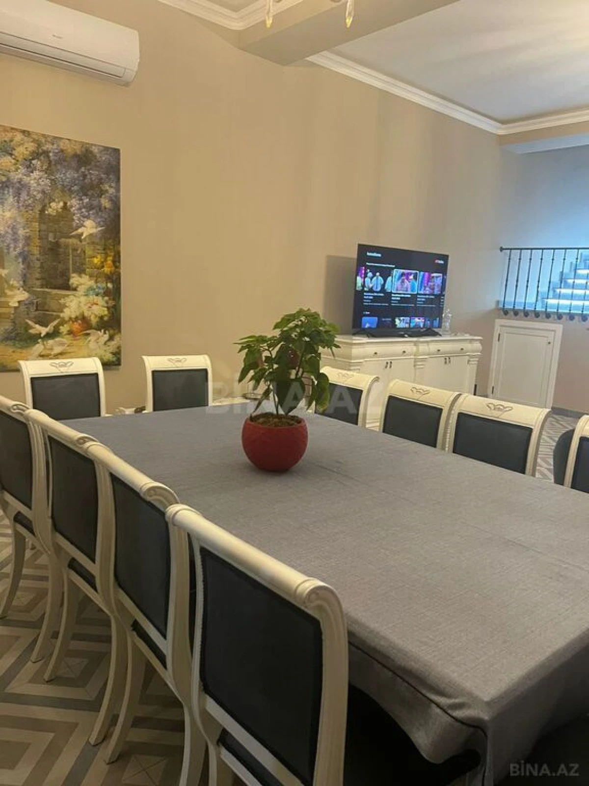 Satılır 7 otaqlı həyət evi 420 m²