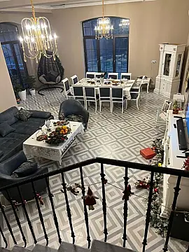 Satılır 7 otaqlı həyət evi 420 m²