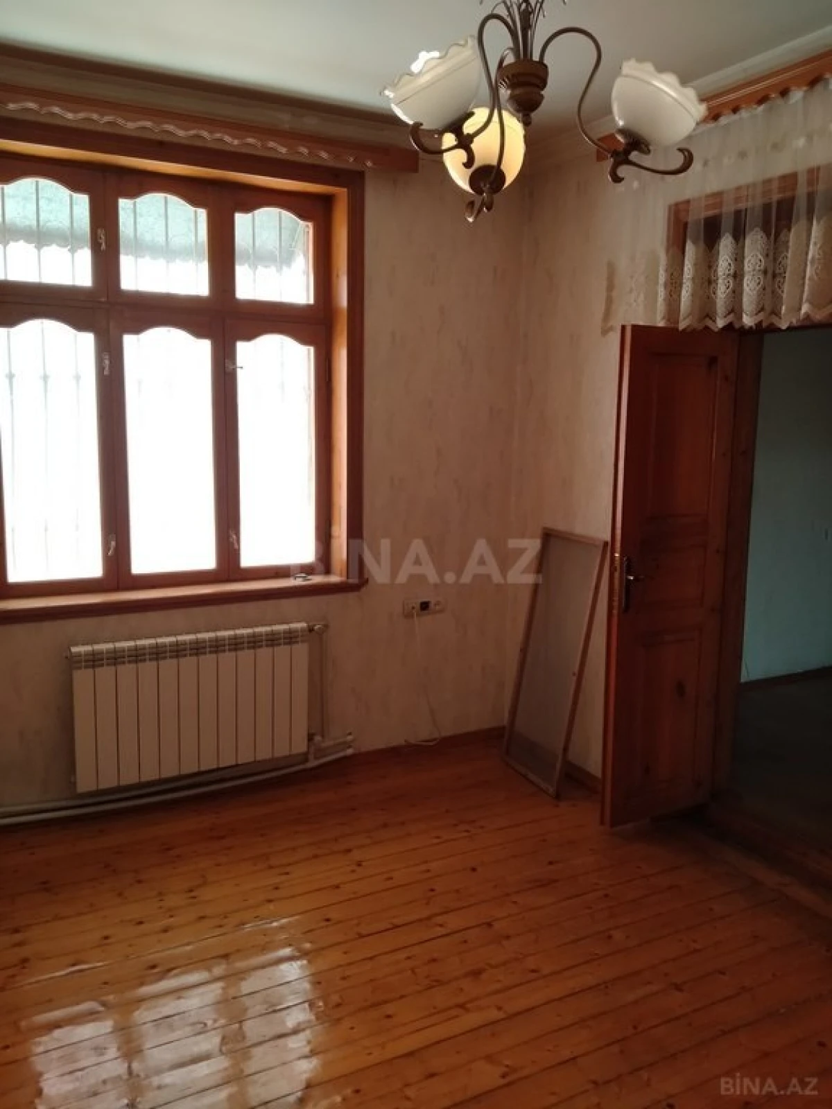 Satılır 7 otaqlı həyət evi 290 m²