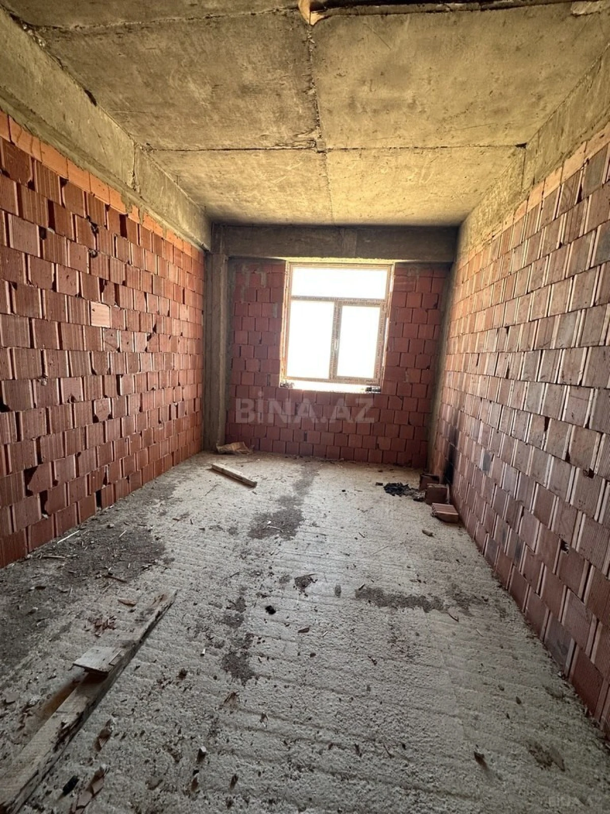 Satılır 1 otaqlı mənzil 44 m²