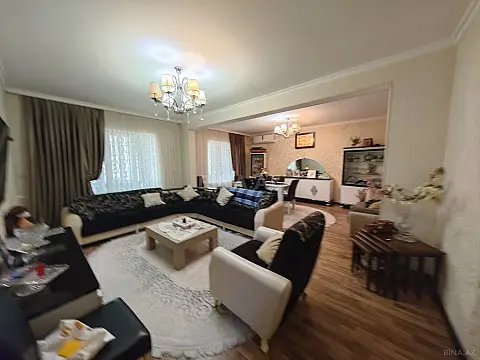 Satılır 5 otaqlı mənzil 120 m² — Bakı, Bakıxanov 5 otaq 120.00 m²