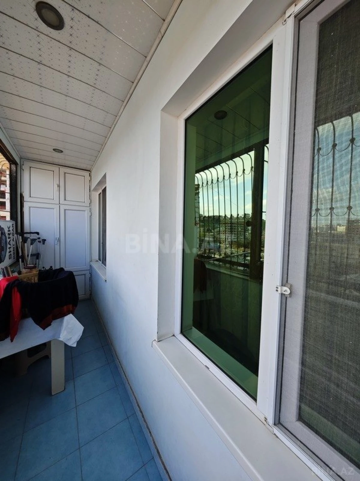 Satılır 5 otaqlı mənzil 120 m²