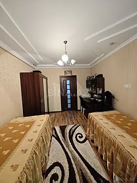 Satılır 5 otaqlı mənzil 120 m²
