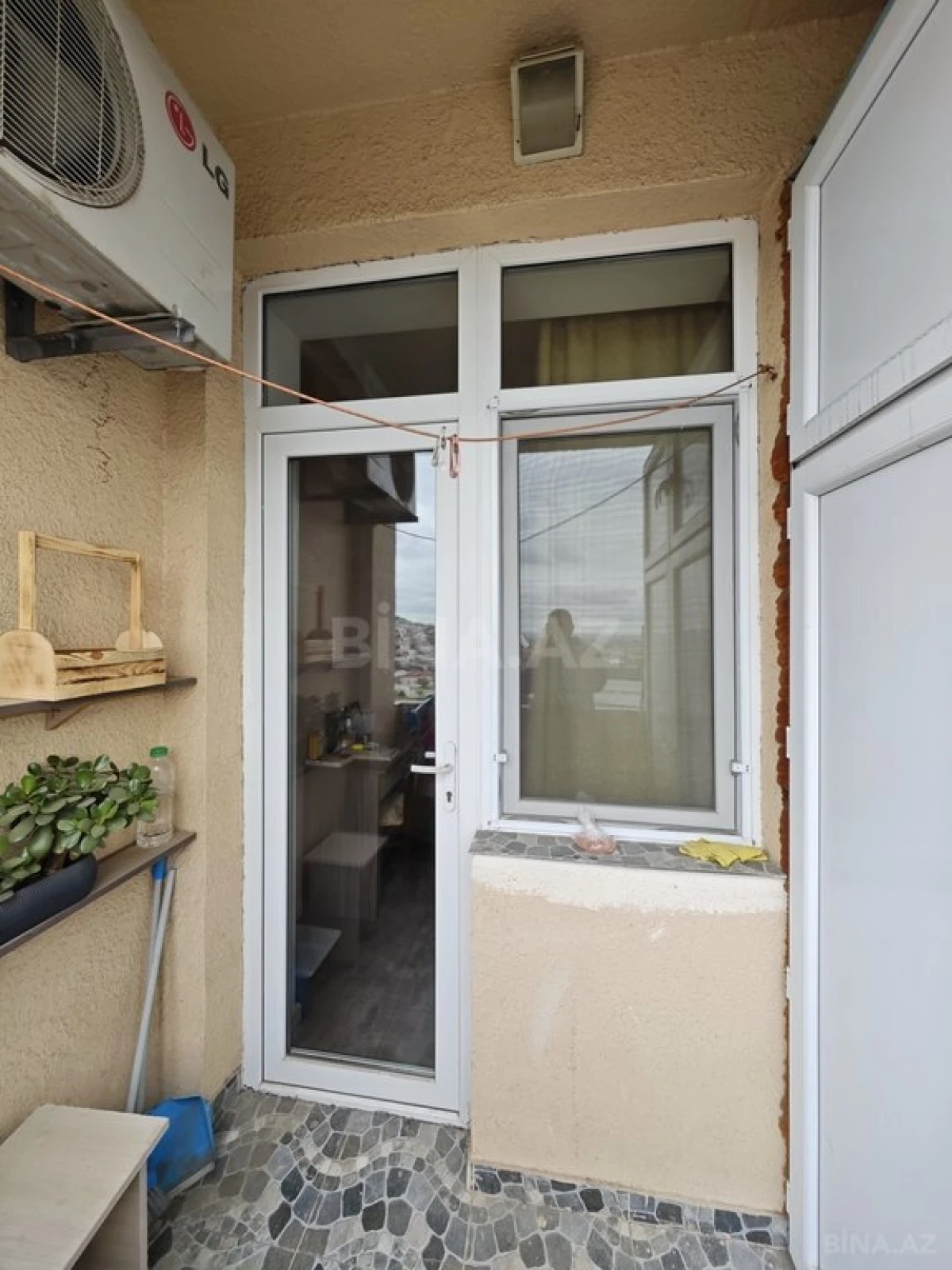 Satılır 2 otaqlı mənzil 55 m²