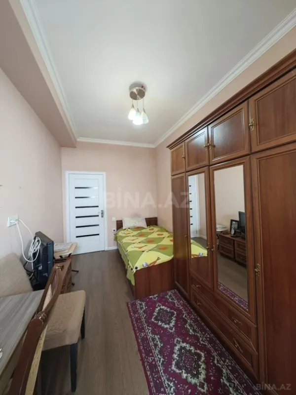 Satılır 2 otaqlı mənzil 55 m²