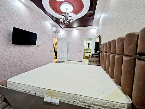Satılır 4 otaqlı mənzil 165 m²