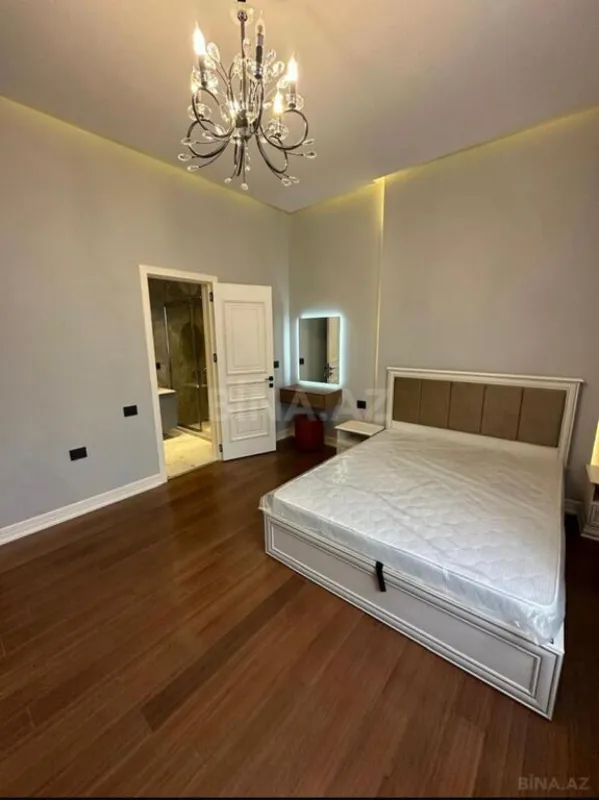 Kirayə verilir 4 otaqlı həyət evi 200 m²