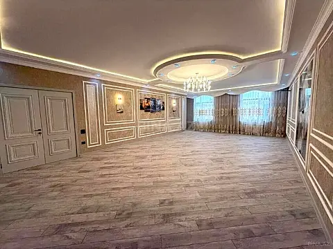 Satılır 4 otaqlı mənzil 230 m² — Bakı, Nizami 4 otaq 230.00 m²