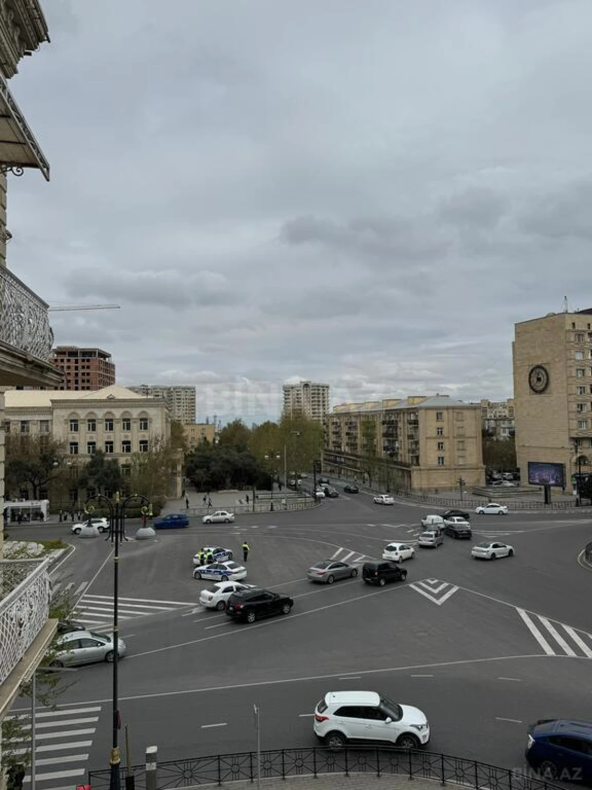 Satılır 3 otaqlı mənzil 90 m²