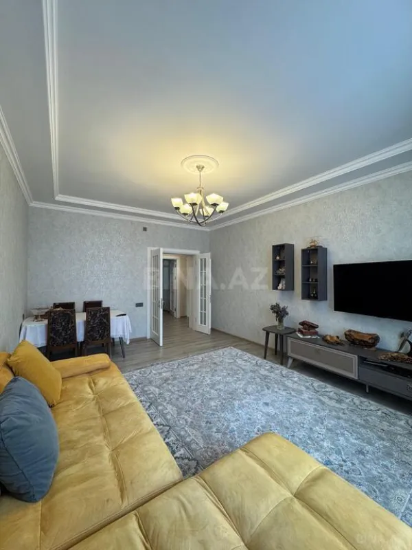 Satılır 3 otaqlı mənzil 90 m²