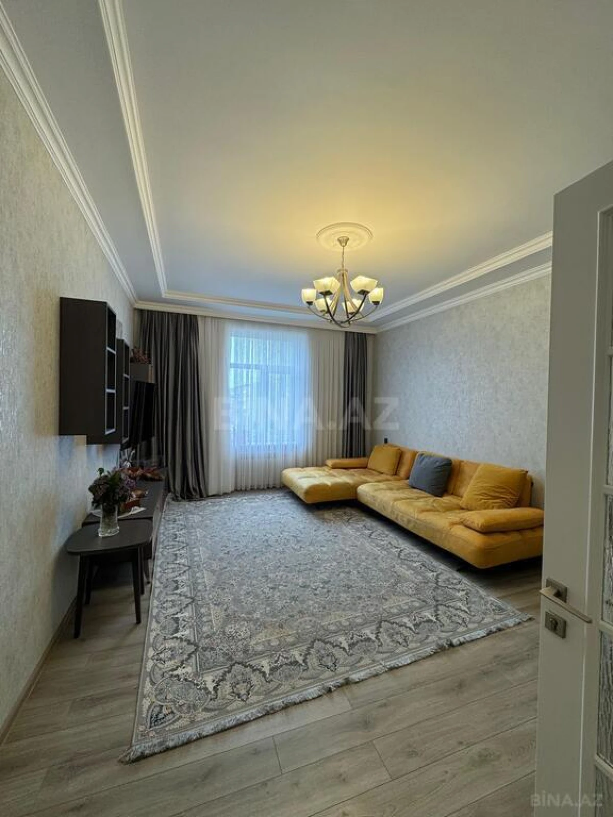 Satılır 3 otaqlı mənzil 90 m²