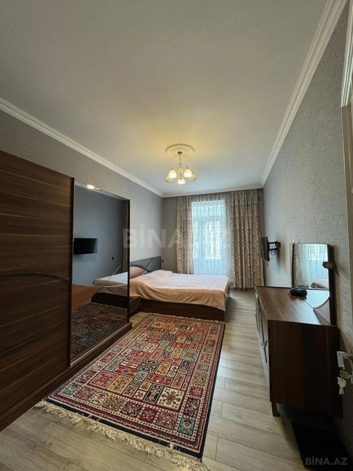 Satılır 3 otaqlı mənzil 90 m²