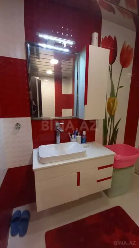 Satılır 3 otaqlı mənzil 115 m²