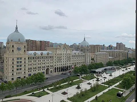 Satılır 3 otaqlı mənzil 115 m² — Bakı, Nizami 3 otaq 115.00 m²