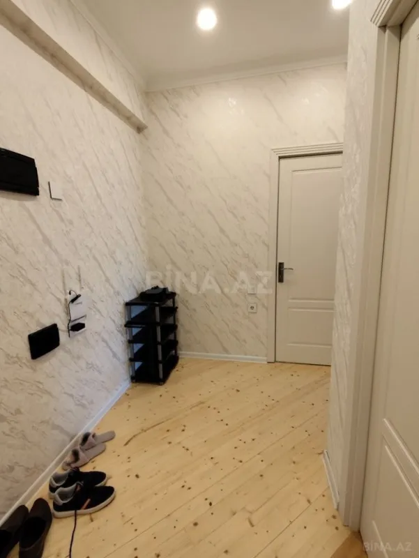 Satılır 1 otaqlı mənzil 53 m²