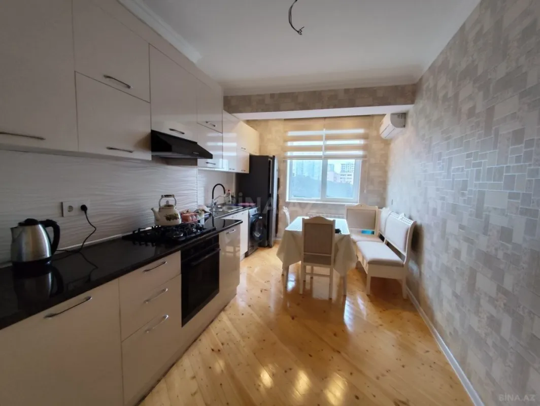 Satılır 1 otaqlı mənzil 53 m²