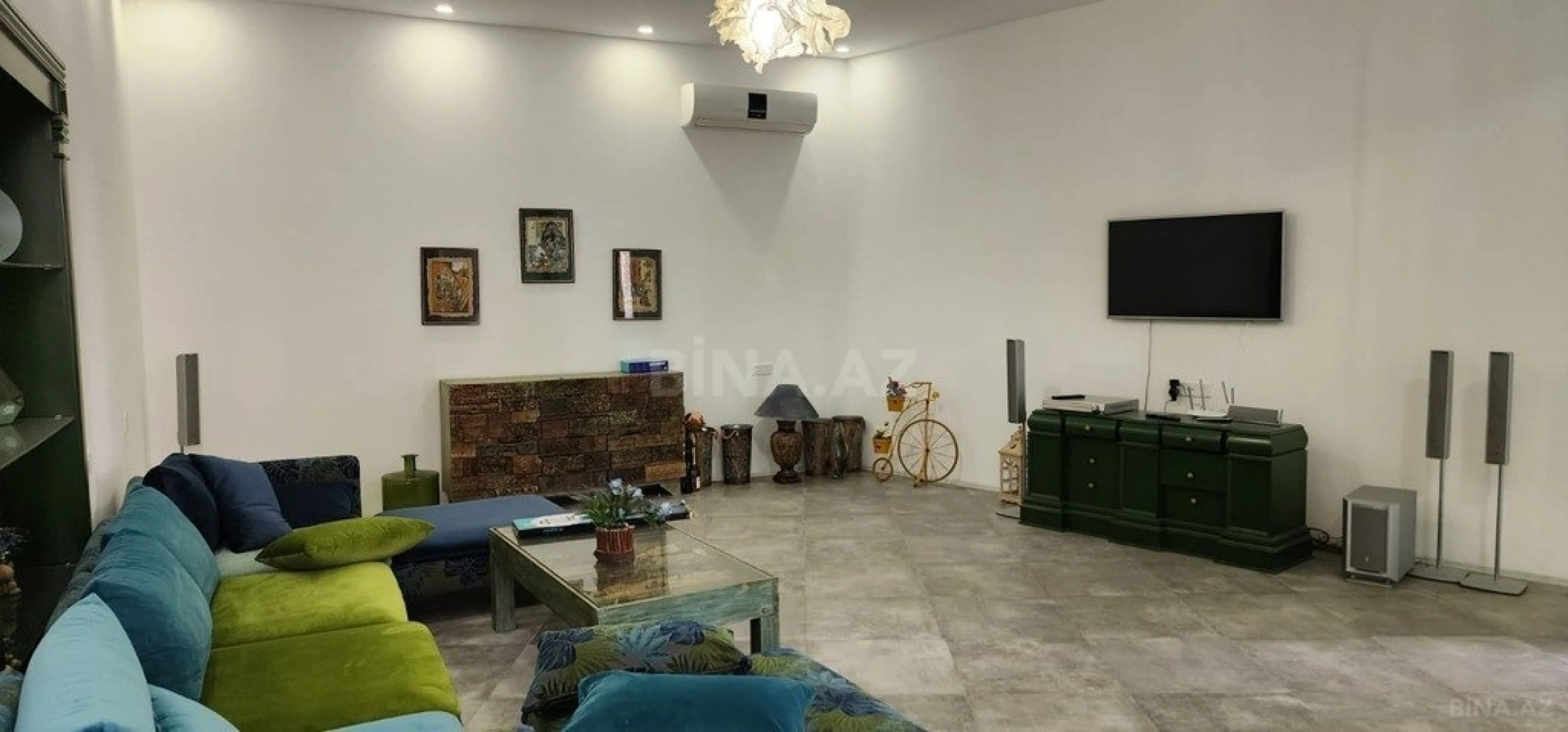Kirayə verilir 5 otaqlı həyət evi 380 m²