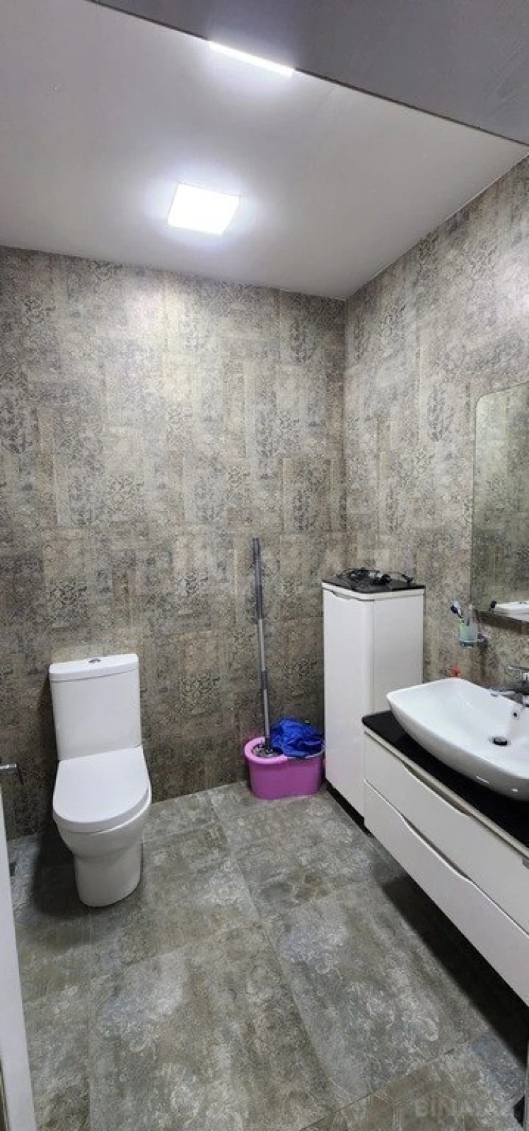 Kirayə verilir 5 otaqlı həyət evi 380 m²