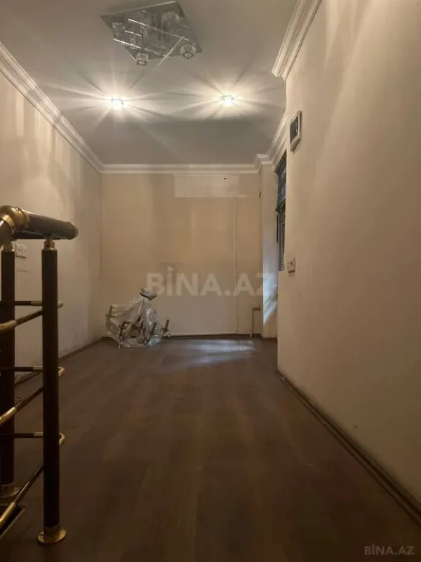 Satılır obyekt 70 m²