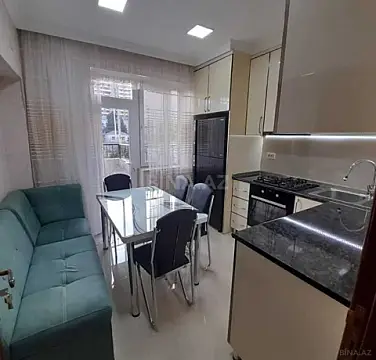 Satılır 4 otaqlı mənzil 105 m²