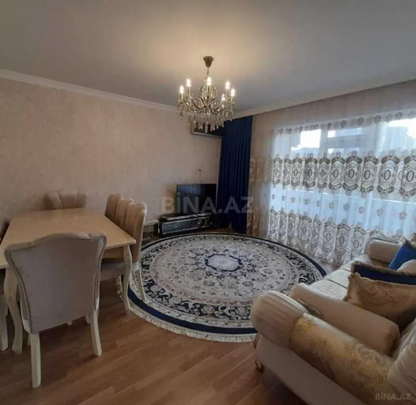 Satılır 4 otaqlı mənzil 105 m²