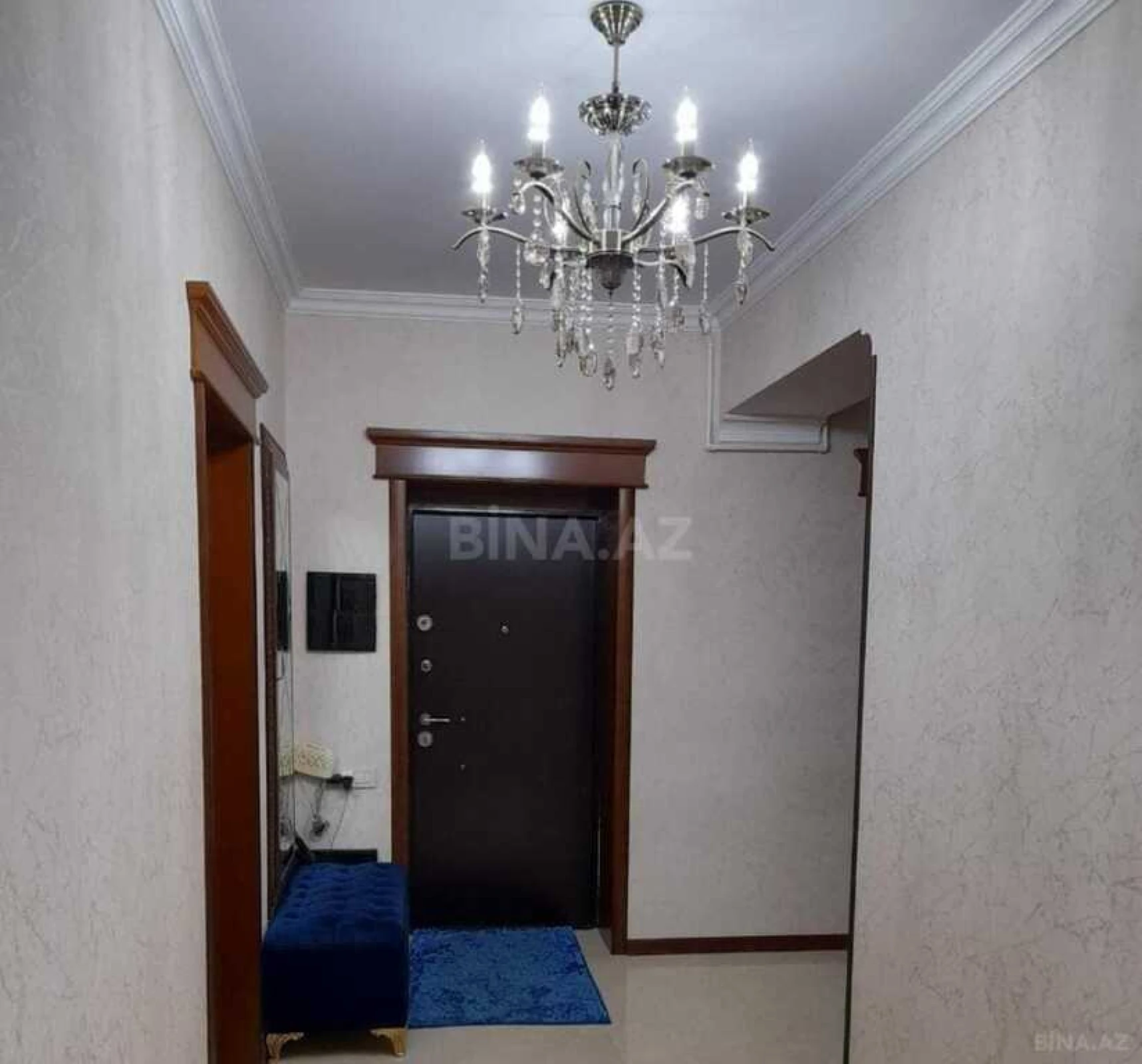 Satılır 4 otaqlı mənzil 105 m²