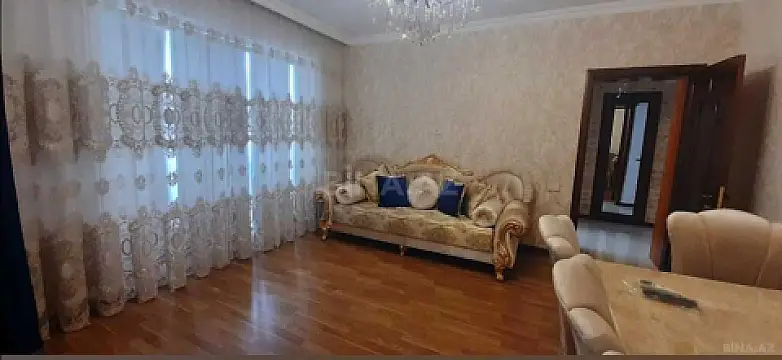 Satılır 4 otaqlı mənzil 105 m²