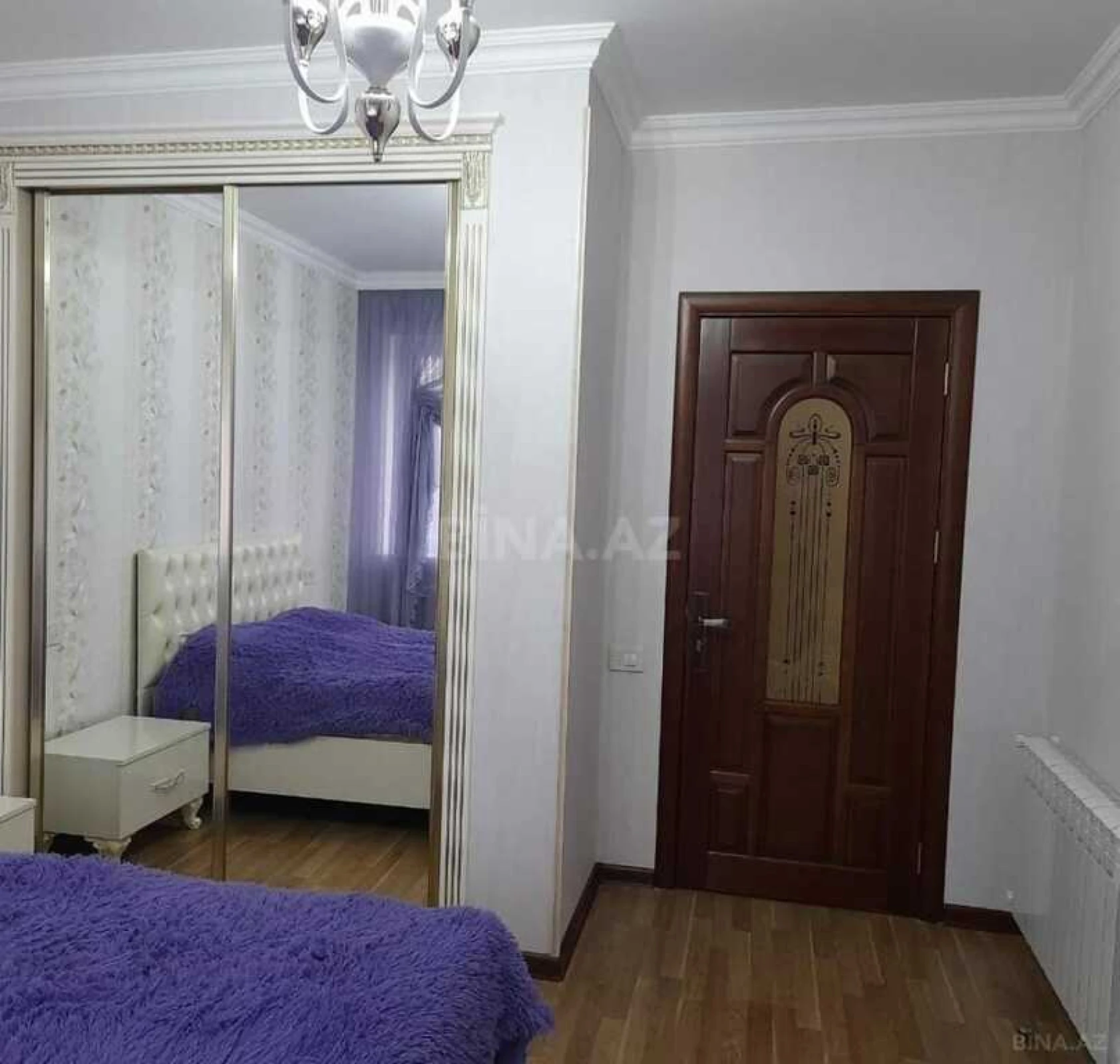 Satılır 4 otaqlı mənzil 105 m²