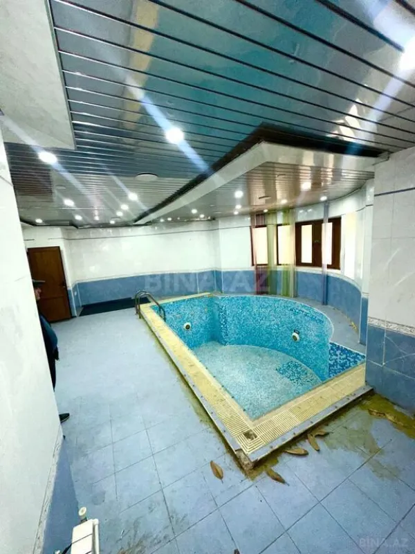 Satılır 16 otaqlı həyət evi 1200 m²