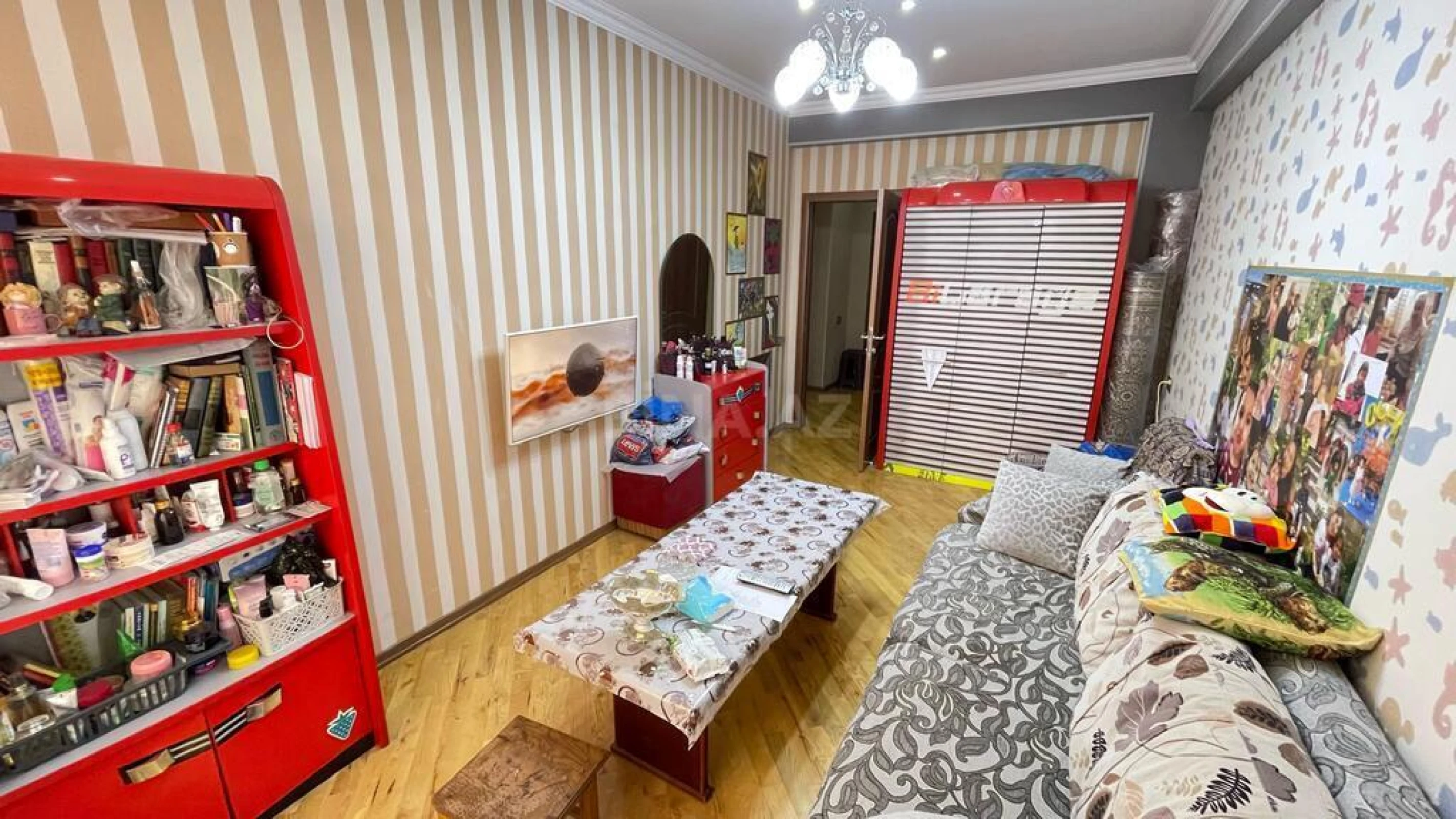 Satılır 4 otaqlı mənzil 107 m²