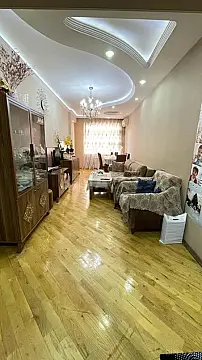 Satılır 4 otaqlı mənzil 107 m²