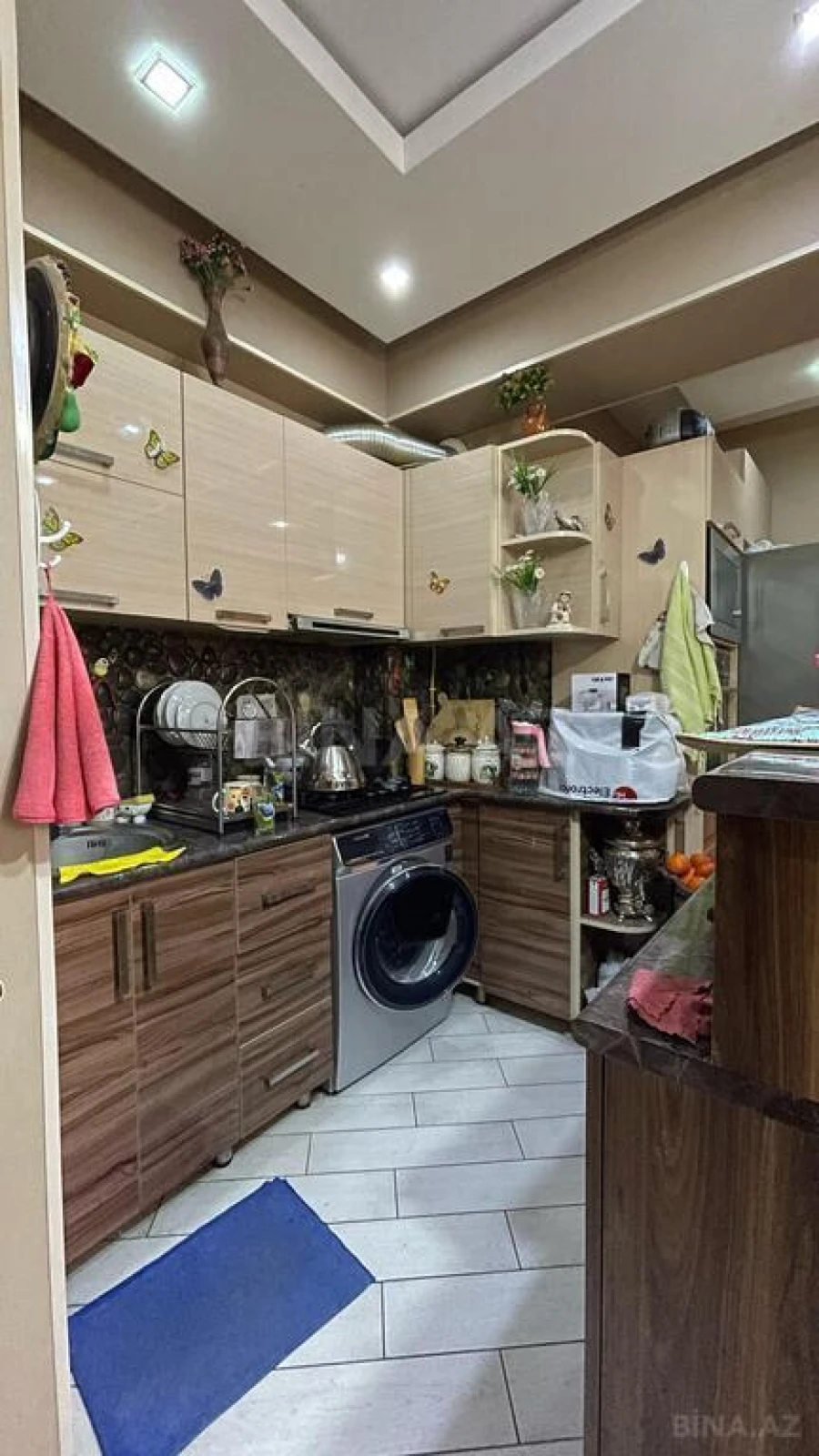 Satılır 4 otaqlı mənzil 107 m²