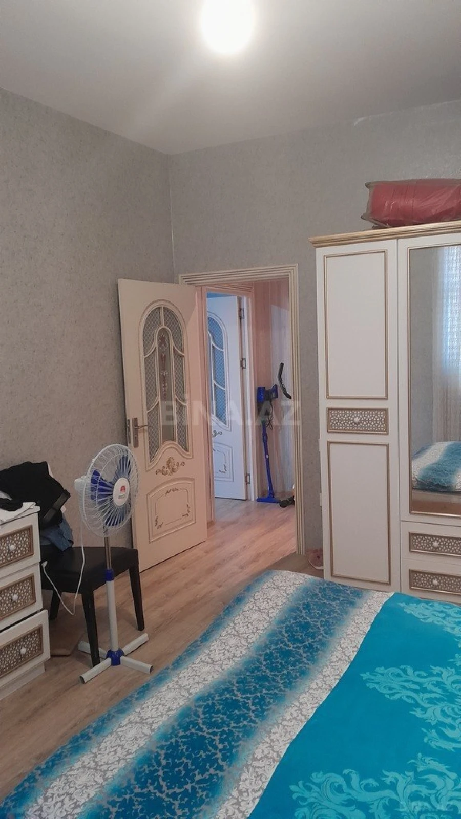 Satılır 3 otaqlı mənzil 106 m²