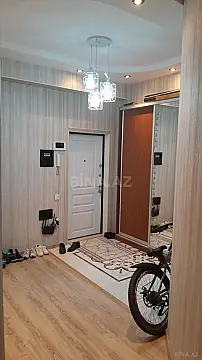 Satılır 3 otaqlı mənzil 106 m²