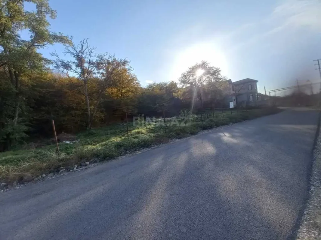 Satılır obyekt 1600 m²