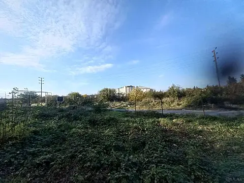 Satılır obyekt 1600 m²