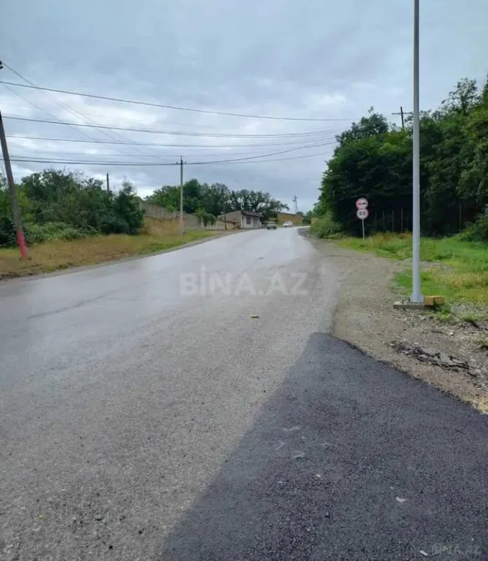 Satılır obyekt 1600 m²