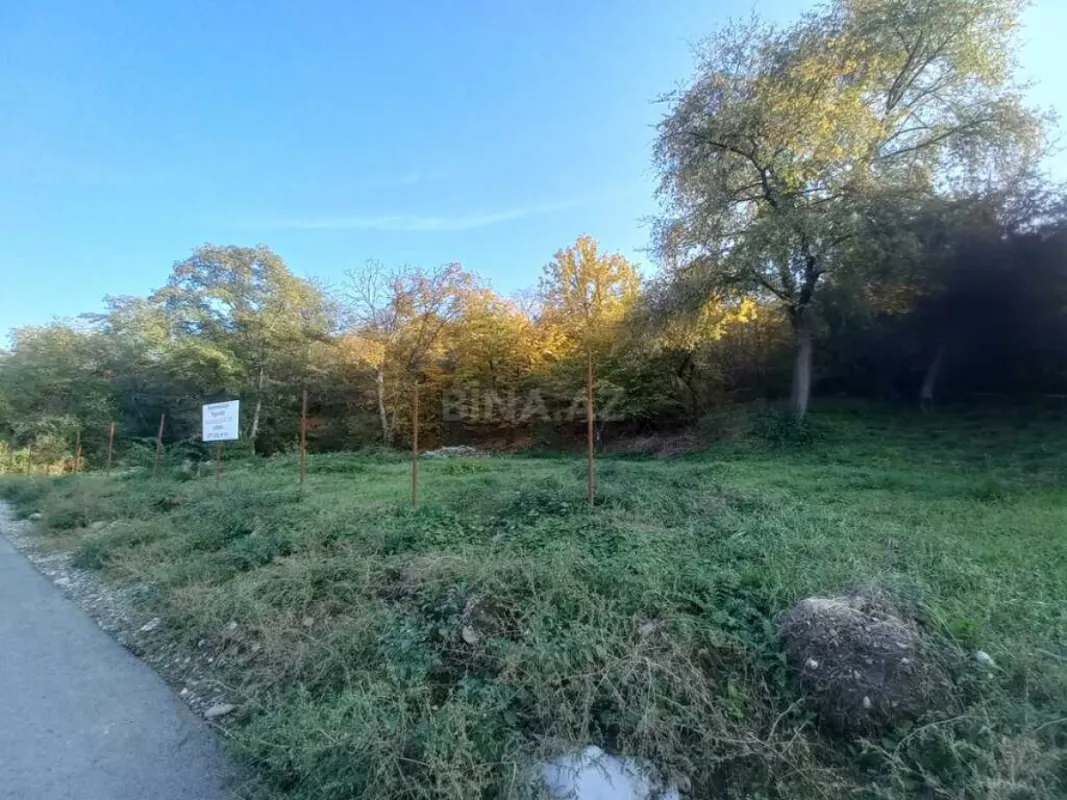 Satılır obyekt 1600 m²