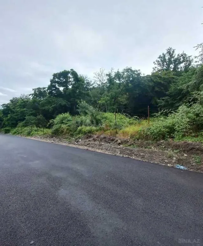 Satılır obyekt 1600 m²