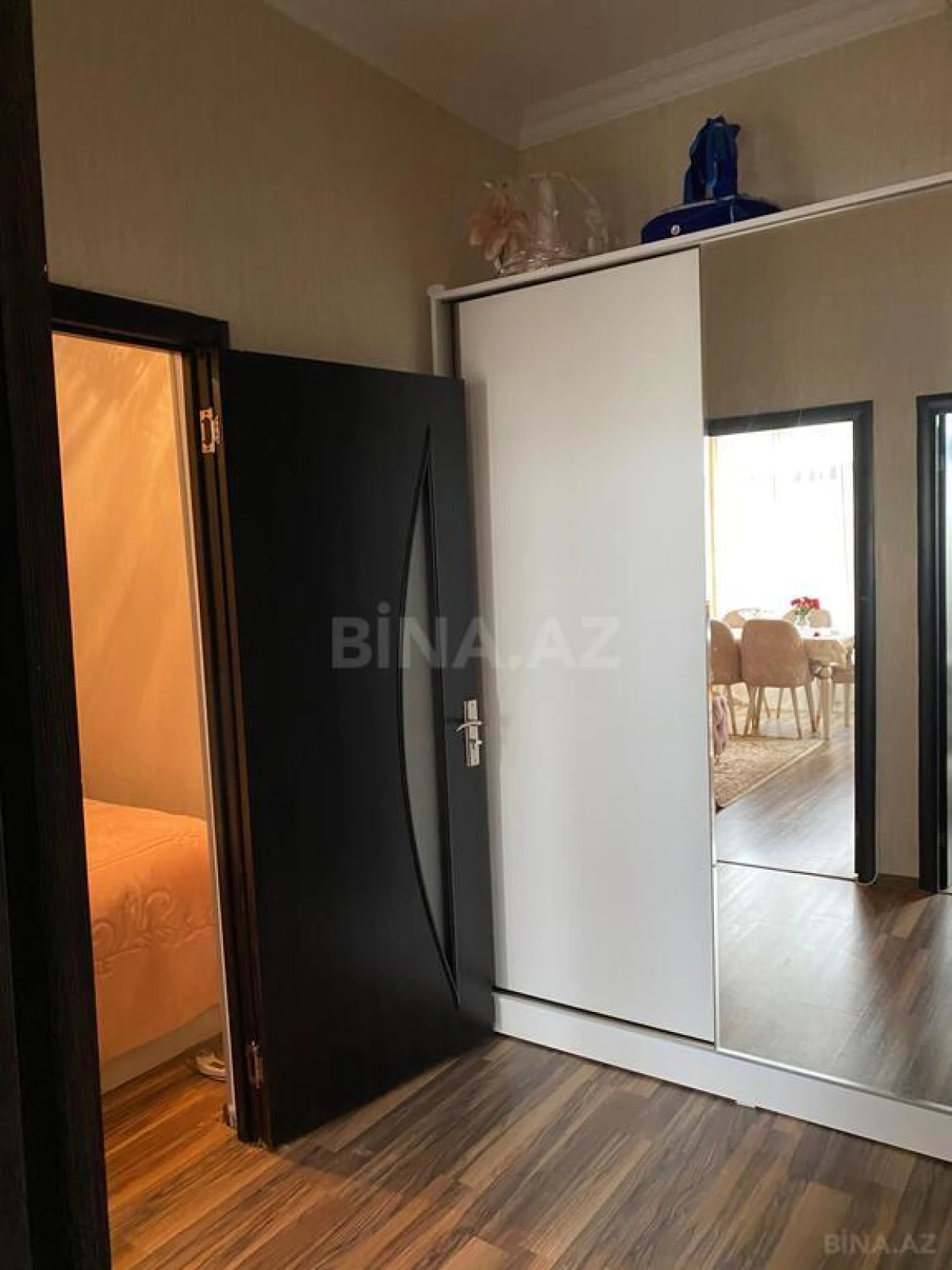 Satılır 2 otaqlı mənzil 56 m²