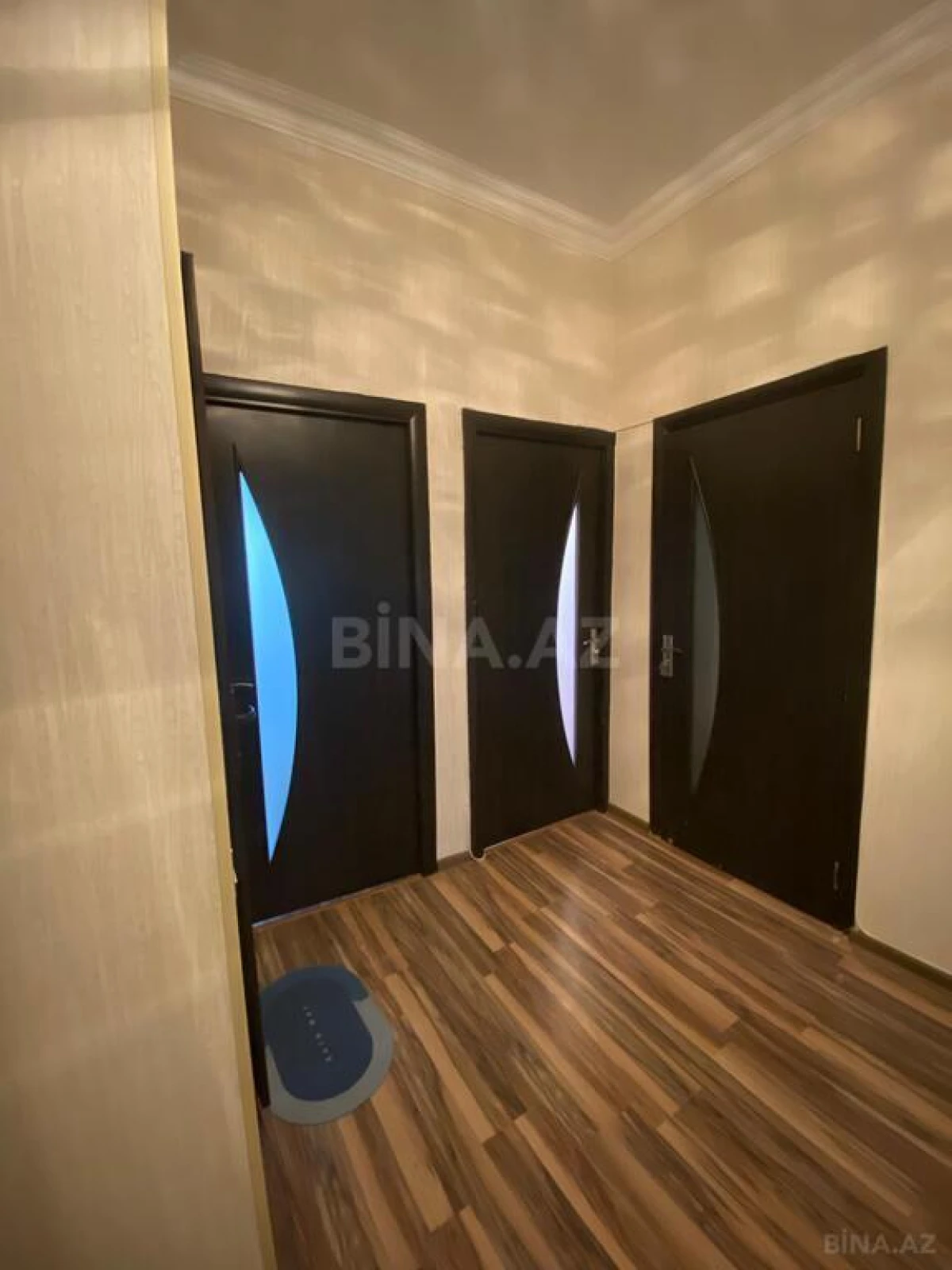 Satılır 2 otaqlı mənzil 56 m²
