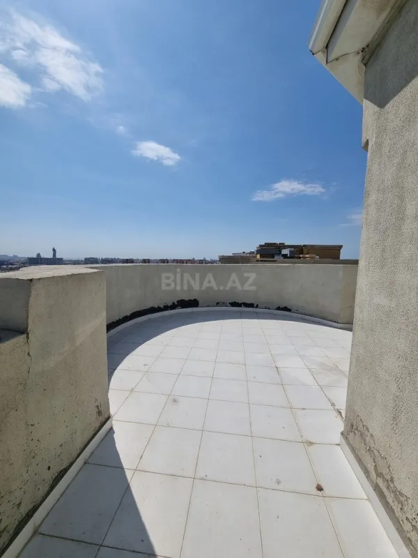 Satılır 6 otaqlı mənzil 340 m²