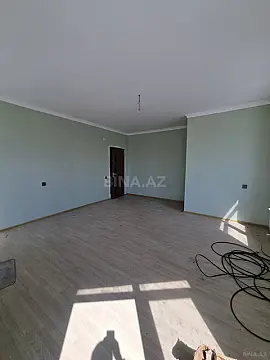 Satılır 6 otaqlı mənzil 340 m²