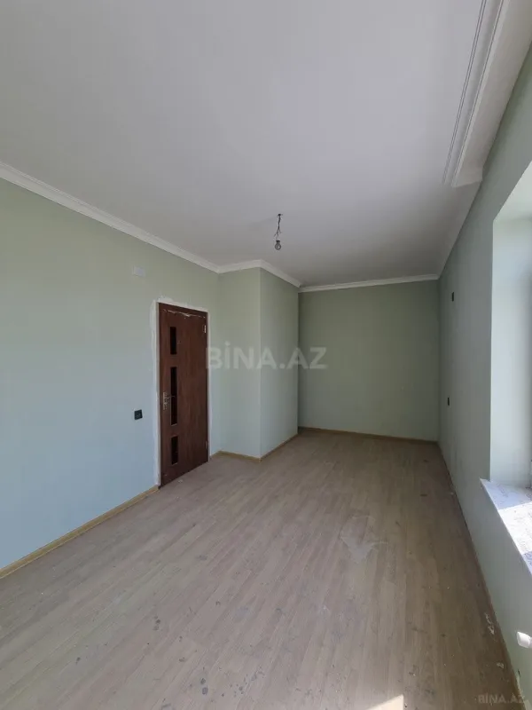 Satılır 6 otaqlı mənzil 340 m²