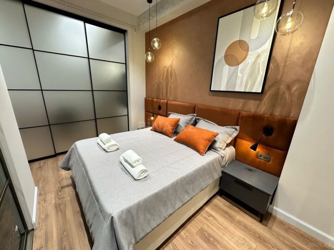 Kirayə verilir 2 otaqlı mənzil 70 m²