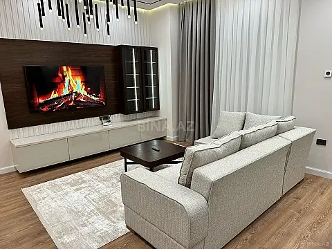 Kirayə verilir 2 otaqlı mənzil 70 m²