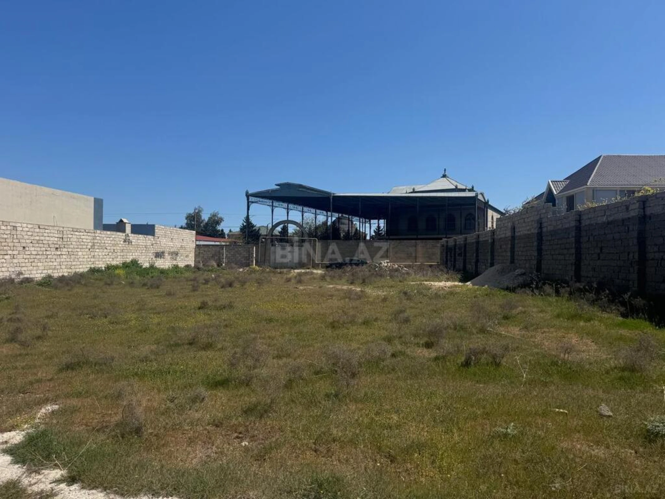 Satılır torpaq sahəsi 12 m²