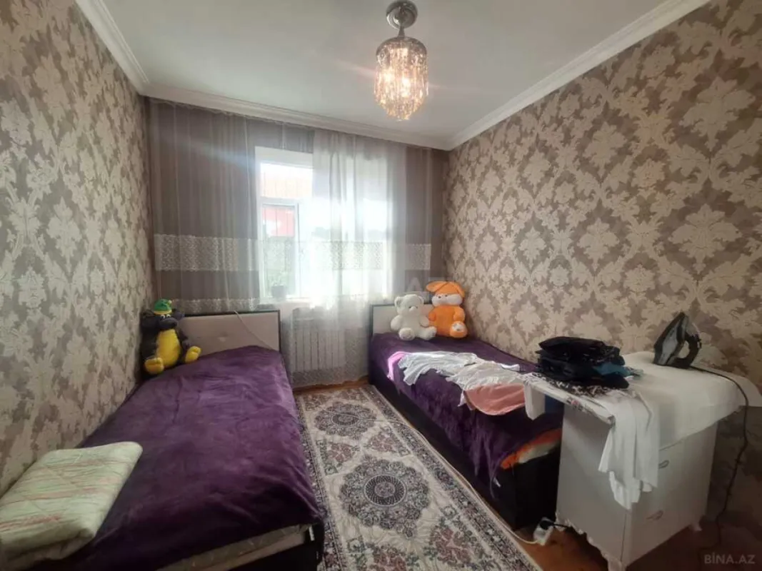 Satılır 4 otaqlı həyət evi 176 m²