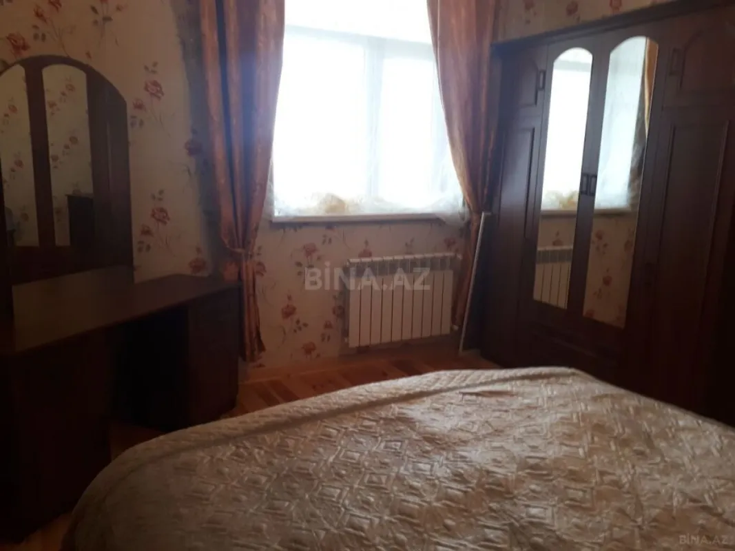 Satılır 3 otaqlı həyət evi 100 m²